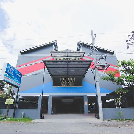 D'Paragon Seturan 4 Maguwo Exterior photo
