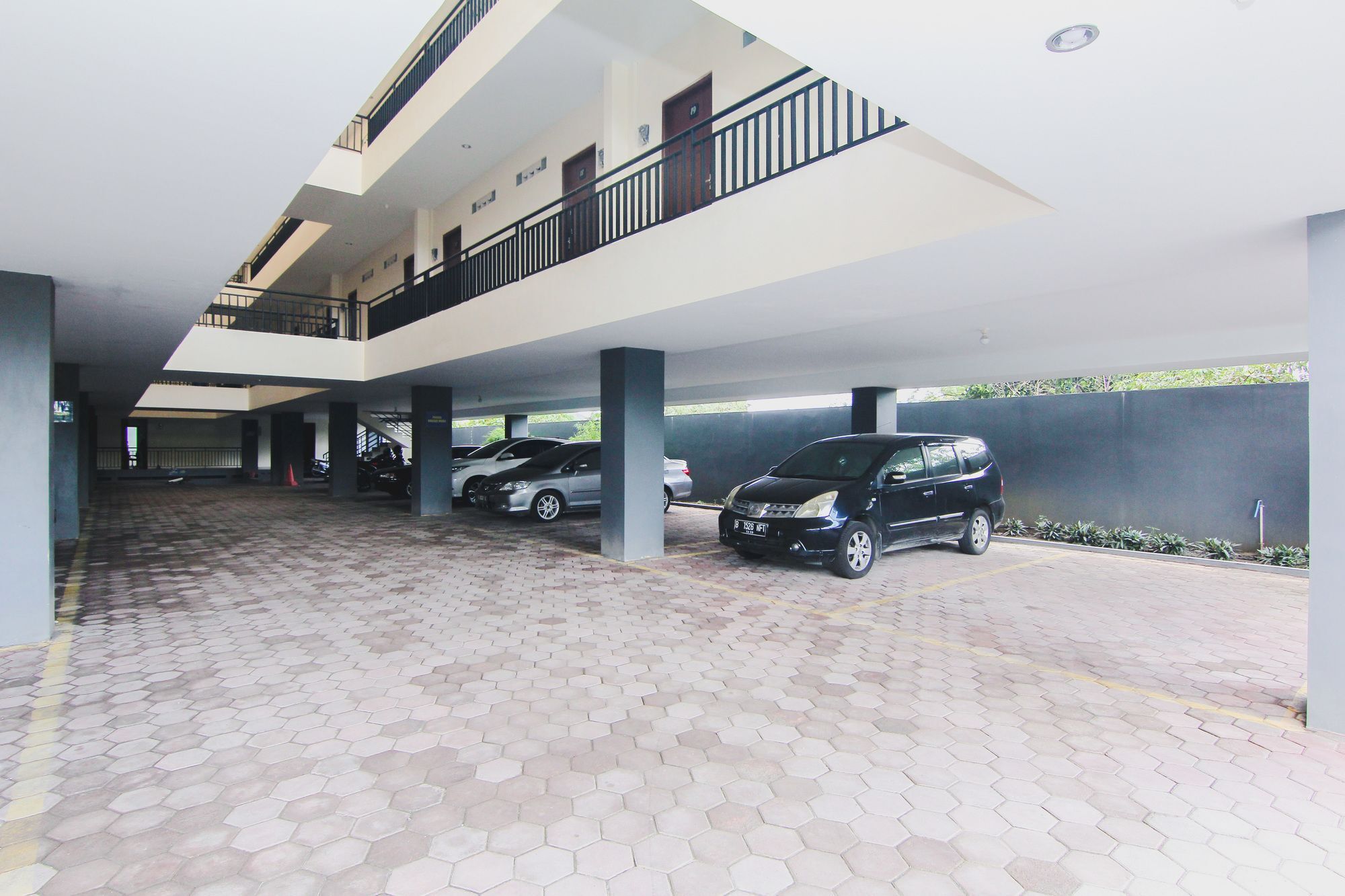 D'Paragon Seturan 4 Maguwo Exterior photo